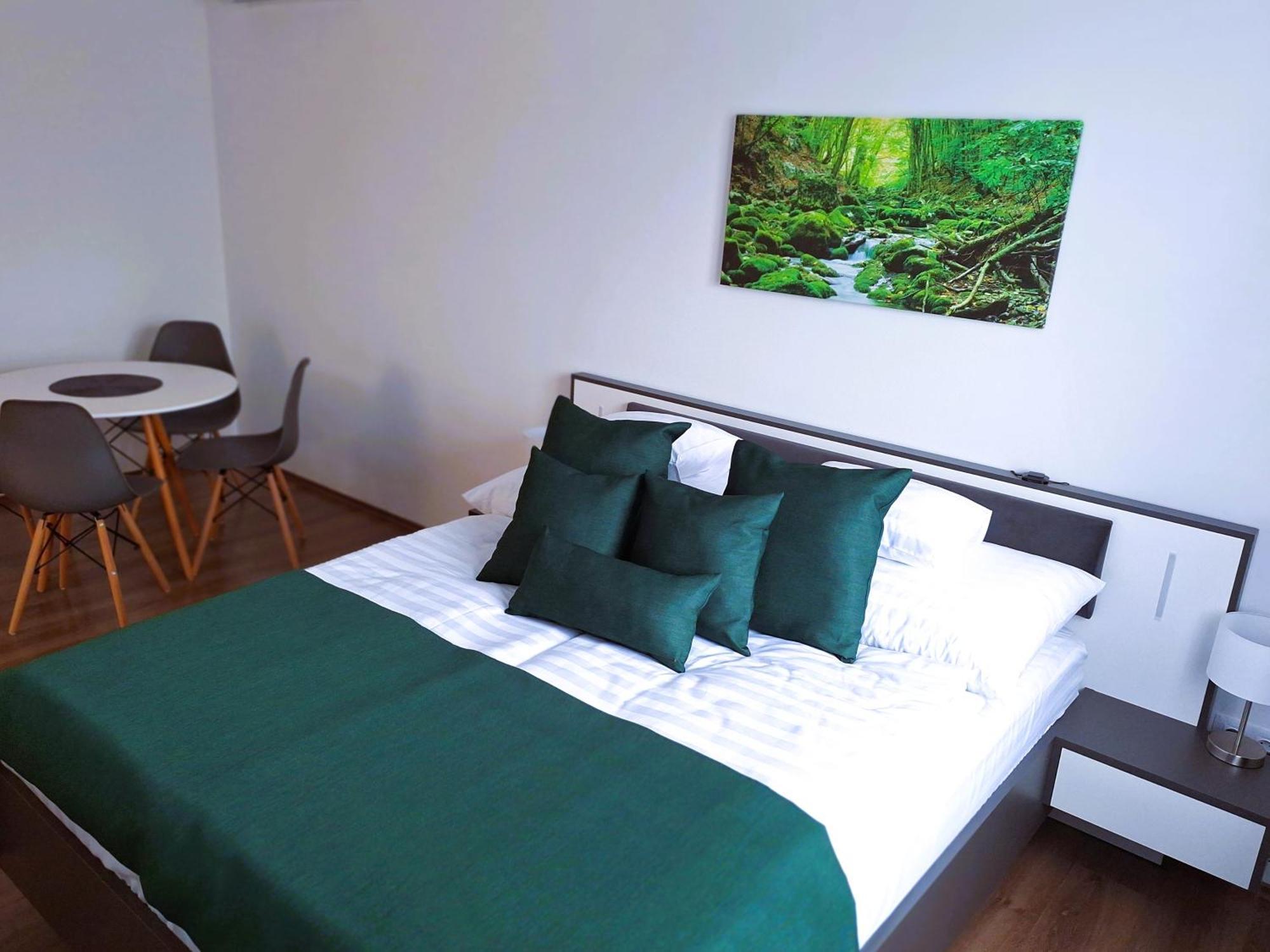 Happy Home Apartman 미슈콜츠 외부 사진