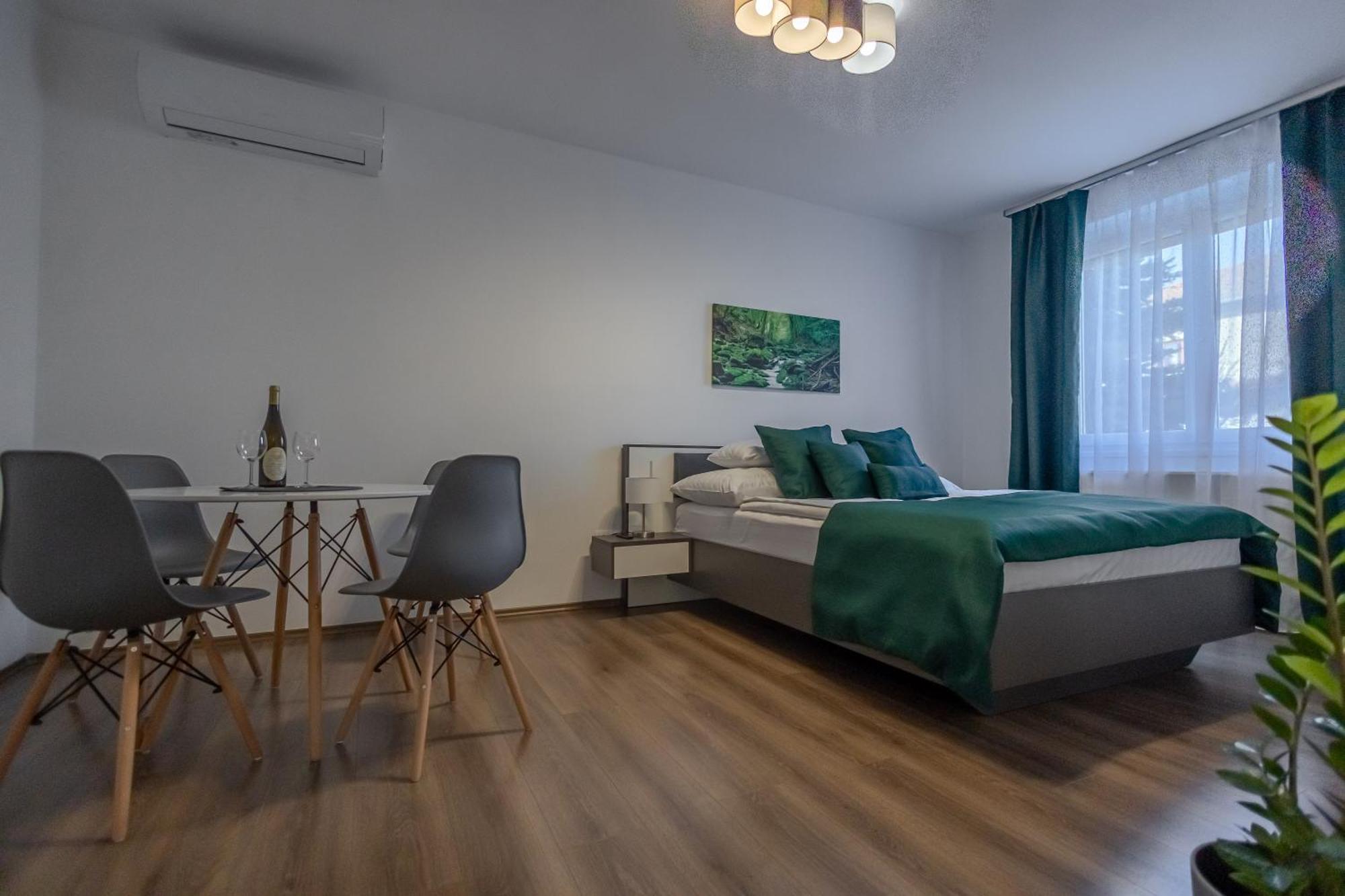 Happy Home Apartman 미슈콜츠 외부 사진